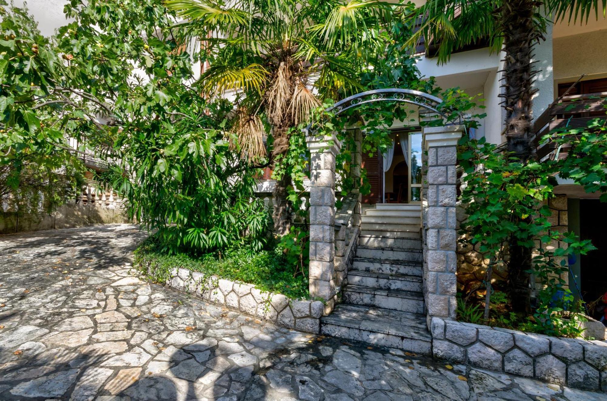 Villa Nada ซริกเวนิซา ภายนอก รูปภาพ